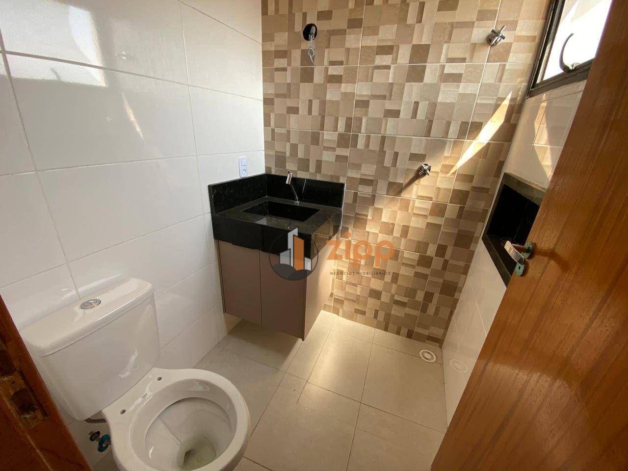 Apartamento para alugar com 2 quartos, 42m² - Foto 7