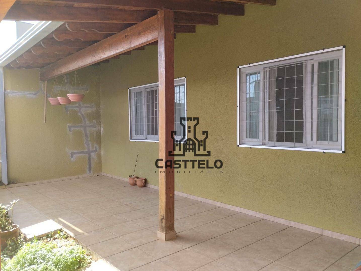 Casa à venda com 4 quartos, 144m² - Foto 2