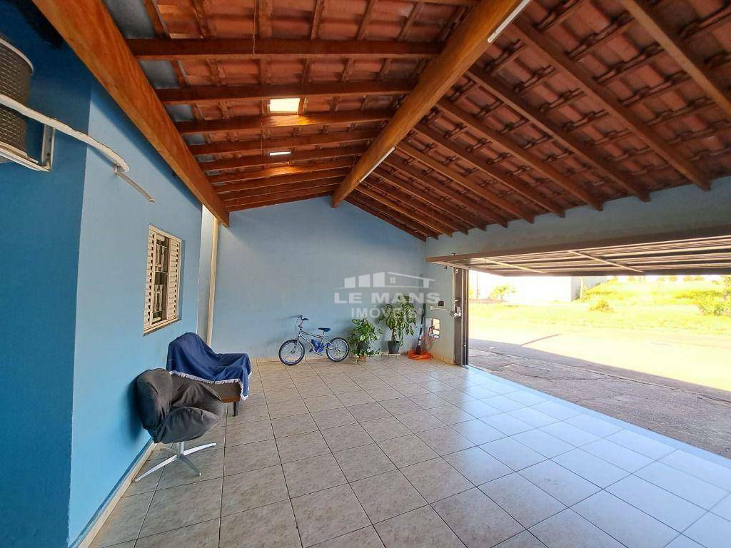 Casa à venda com 5 quartos, 125m² - Foto 1