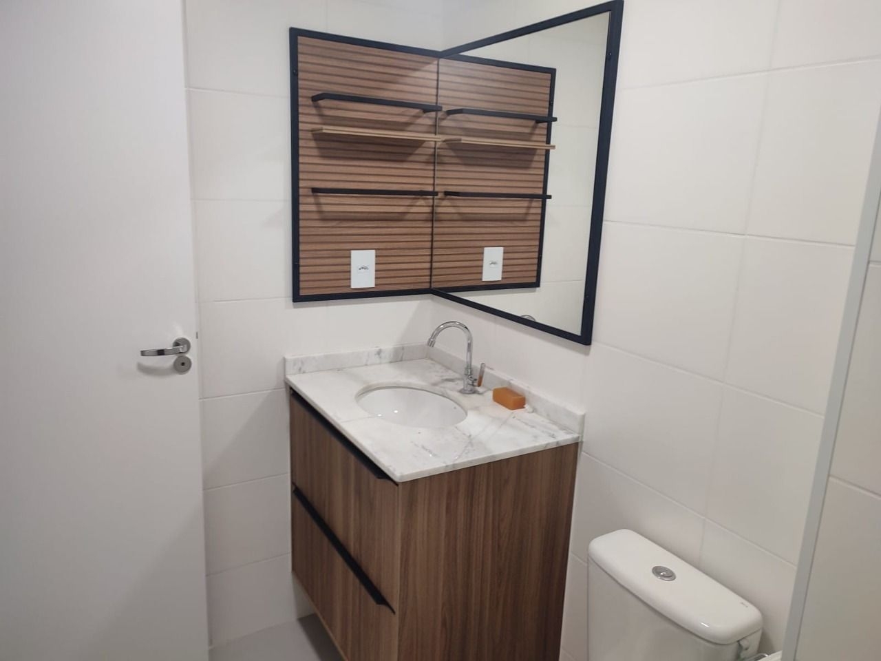 Apartamento para alugar com 3 quartos, 68m² - Foto 2