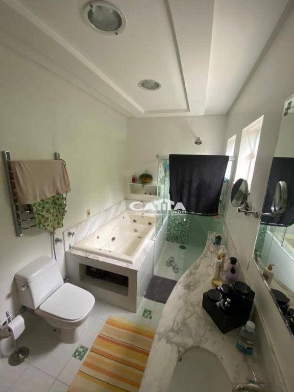 Sobrado à venda e aluguel com 3 quartos, 400m² - Foto 32