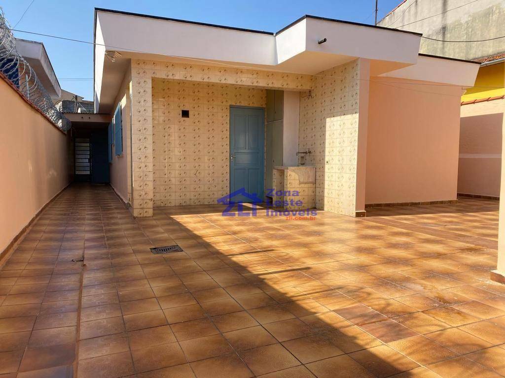 Casa à venda com 5 quartos, 150m² - Foto 4