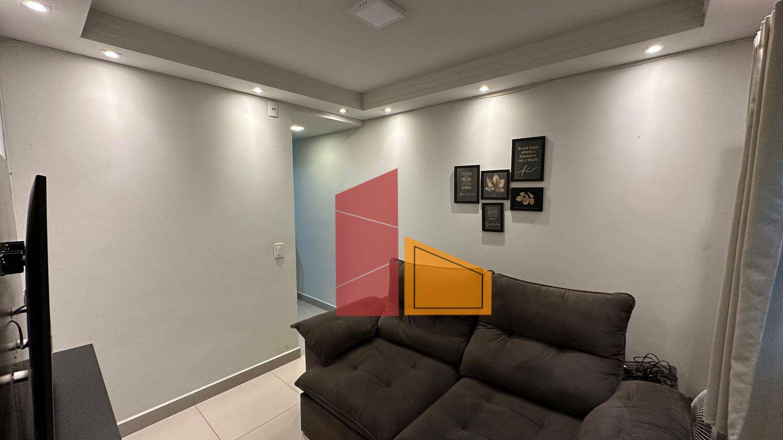 Apartamento à venda com 2 quartos, 60m² - Foto 1