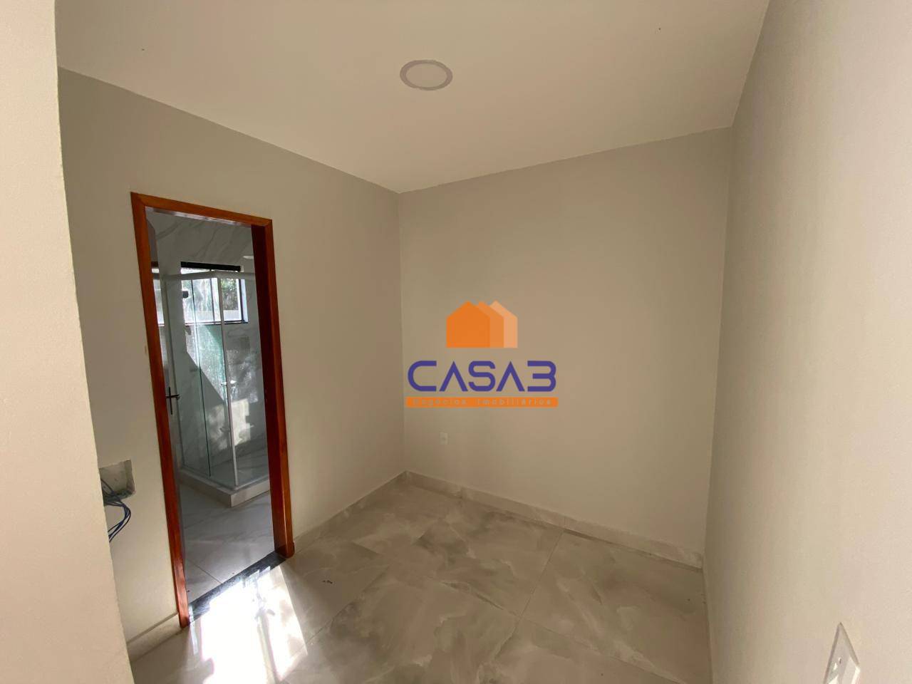 Casa à venda com 3 quartos, 202m² - Foto 12