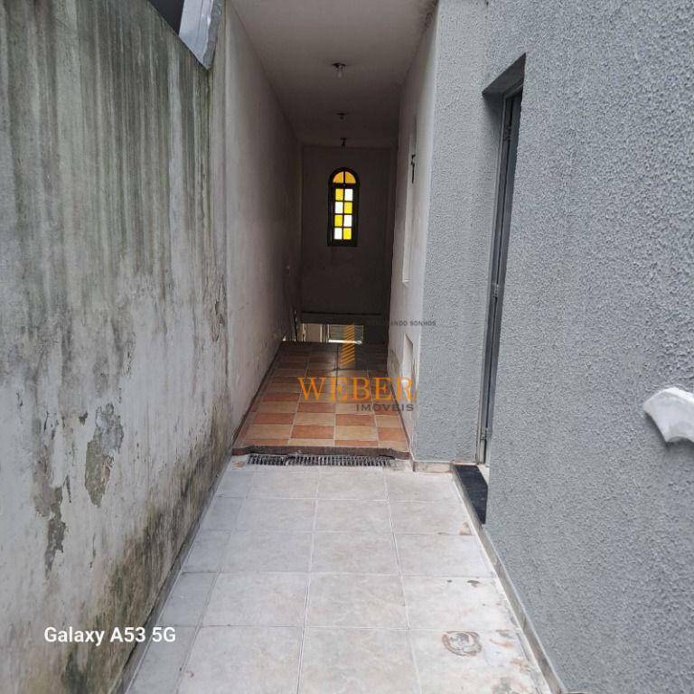 Sobrado à venda com 3 quartos, 240m² - Foto 70