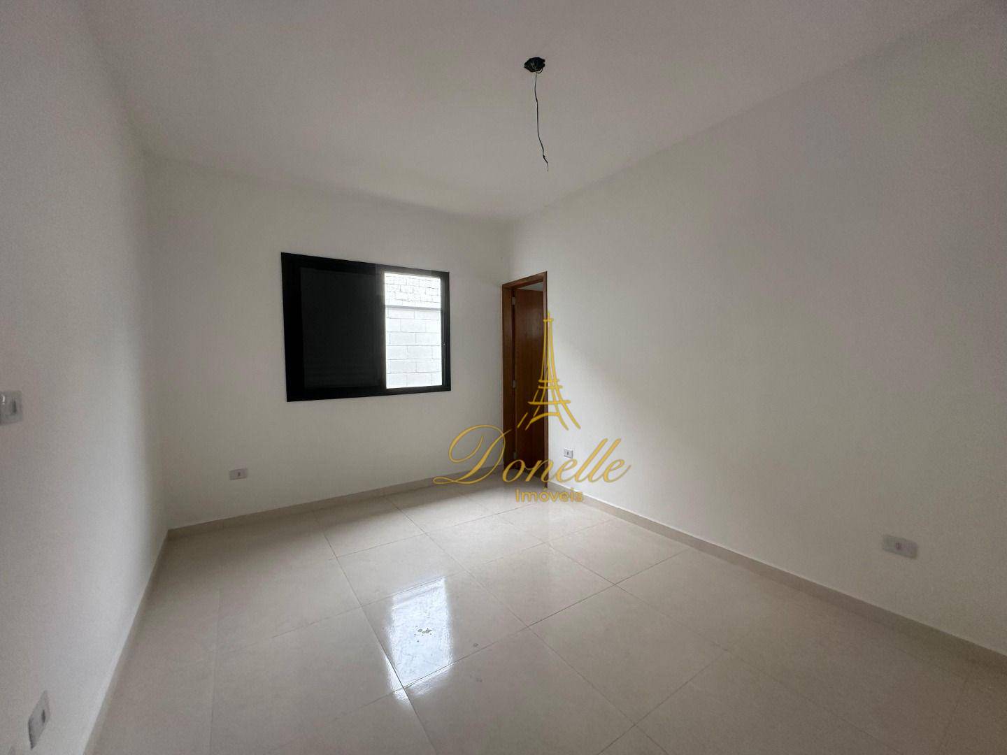 Casa à venda com 2 quartos, 68m² - Foto 18