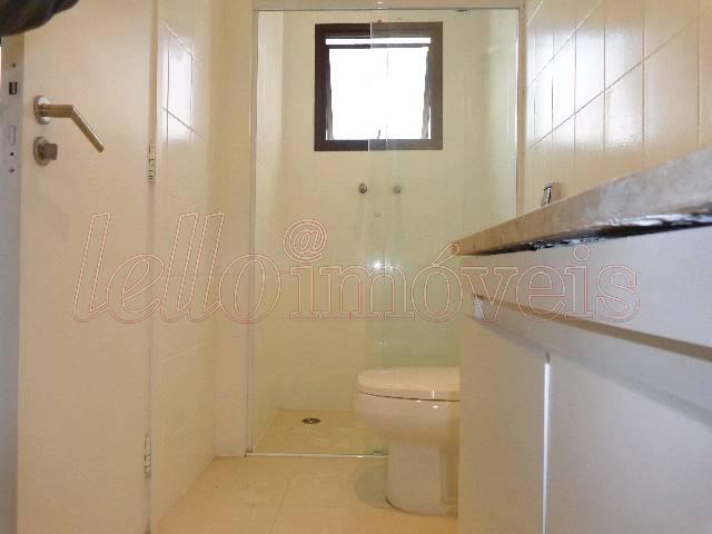 Apartamento para alugar com 3 quartos, 200m² - Foto 9