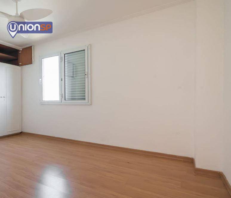 Apartamento à venda com 2 quartos, 65m² - Foto 8