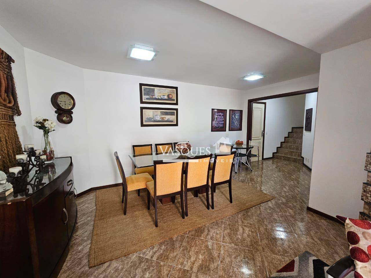 Apartamento à venda com 4 quartos, 145m² - Foto 4