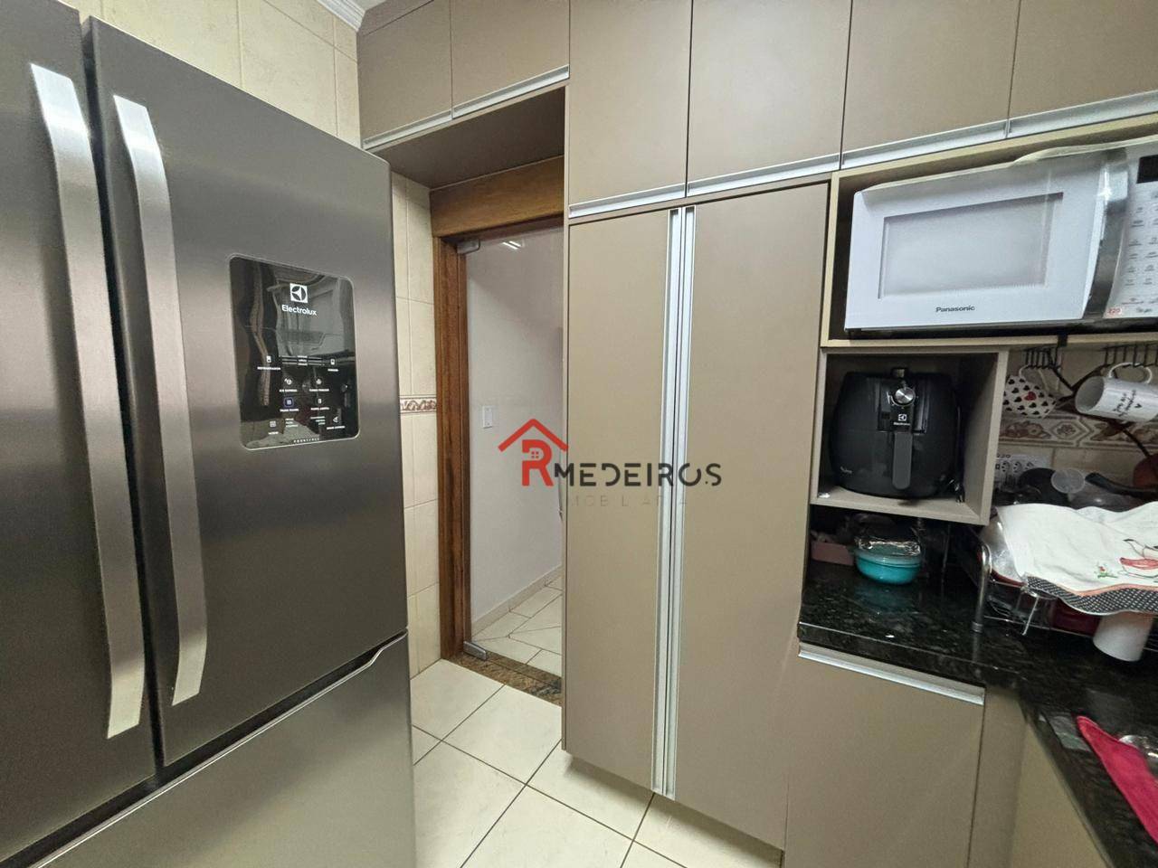 Apartamento à venda com 2 quartos, 60m² - Foto 13