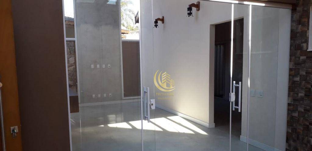 Casa de Condomínio à venda com 3 quartos, 215m² - Foto 19