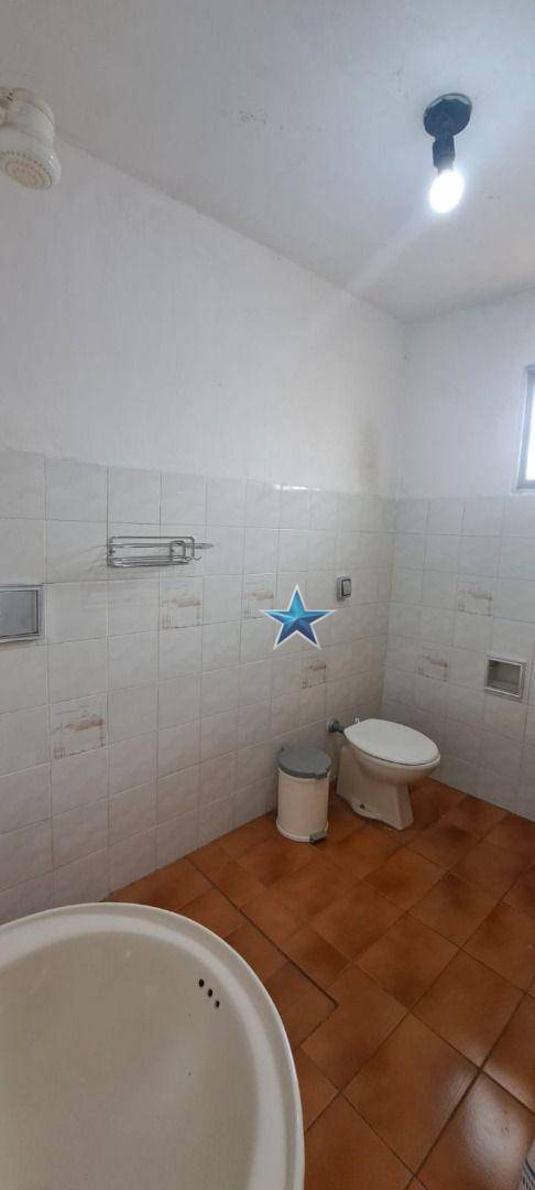 Casa à venda com 4 quartos, 180m² - Foto 10