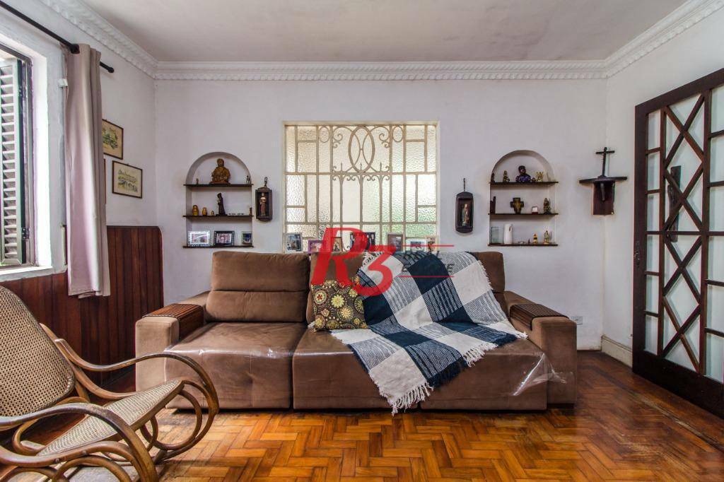 Sobrado à venda com 3 quartos, 218m² - Foto 4