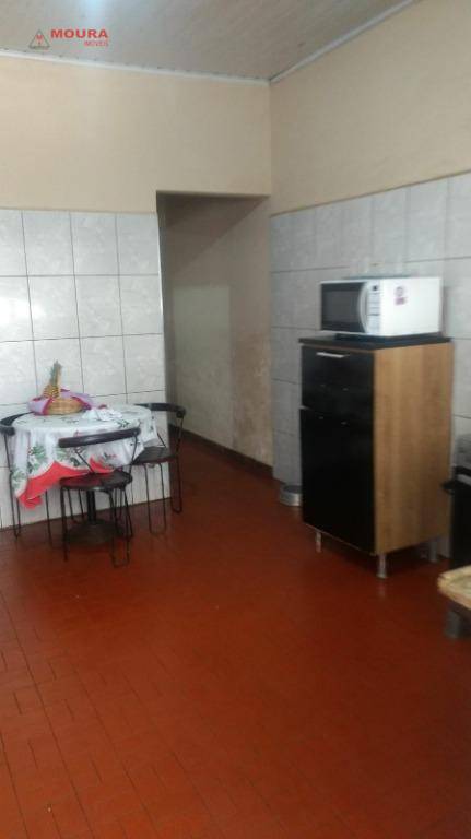 Sobrado à venda com 4 quartos, 270m² - Foto 2