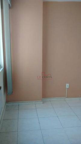 Apartamento à venda com 2 quartos, 53m² - Foto 2