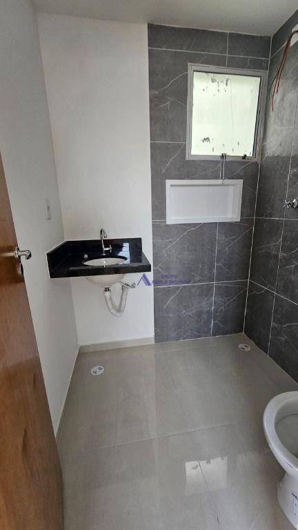 Apartamento à venda com 2 quartos, 40m² - Foto 11