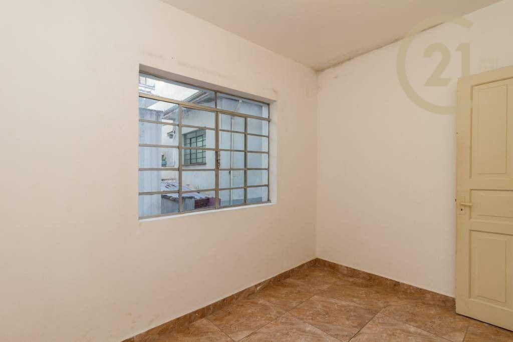 Apartamento para alugar com 1 quarto, 60m² - Foto 11