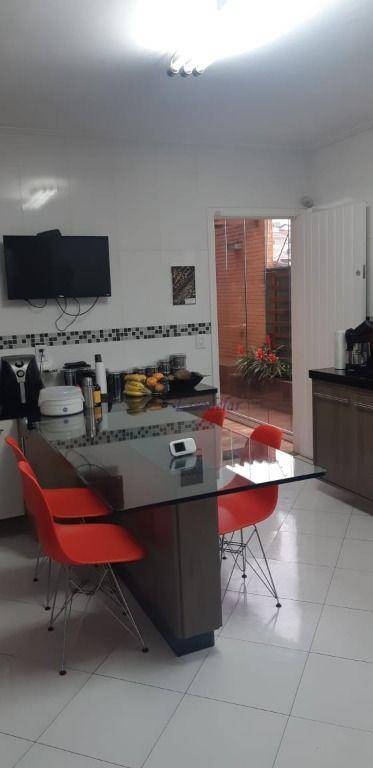 Sobrado à venda com 4 quartos, 220m² - Foto 16