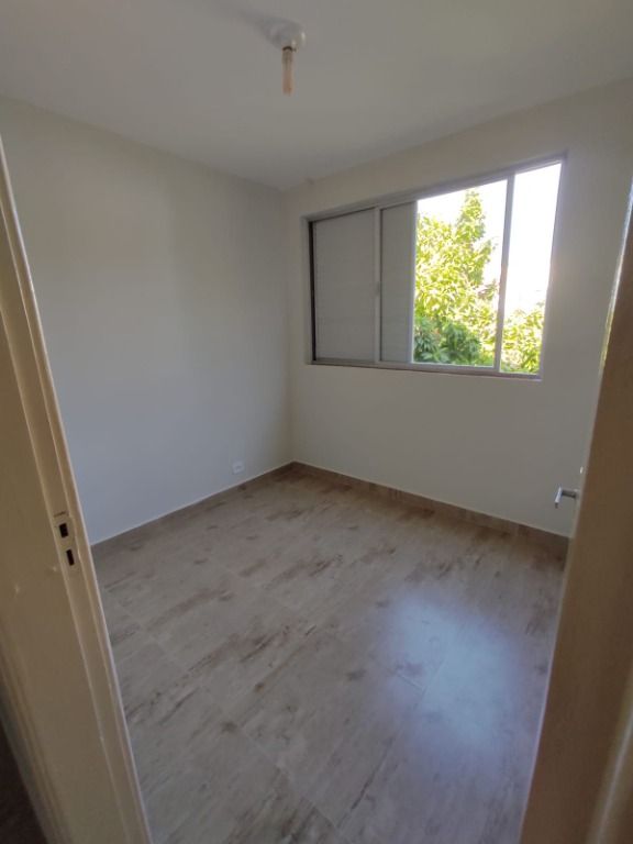 Apartamento à venda com 2 quartos, 68m² - Foto 14