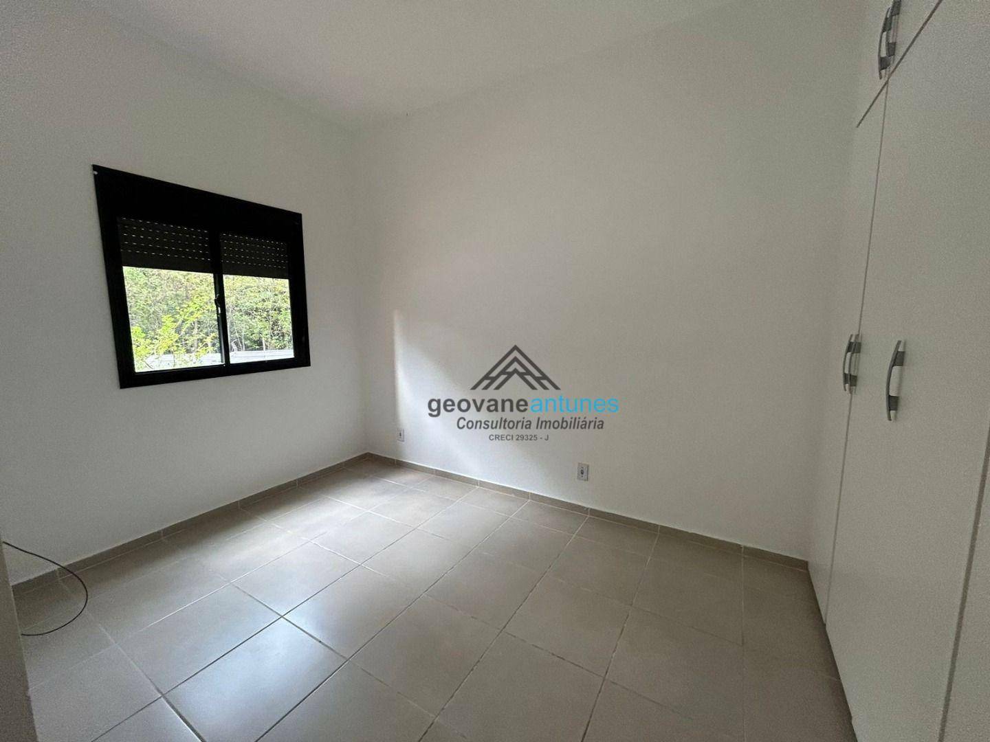 Apartamento à venda com 2 quartos, 62m² - Foto 5