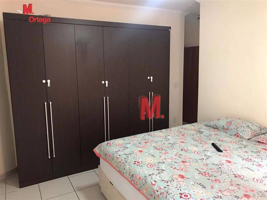 Apartamento à venda com 2 quartos, 82m² - Foto 11