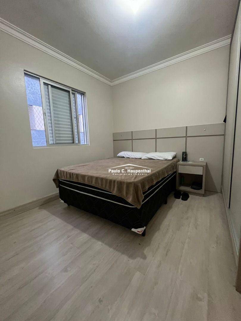 Apartamento à venda com 2 quartos, 60m² - Foto 4