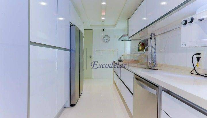 Apartamento para alugar com 2 quartos, 235m² - Foto 10