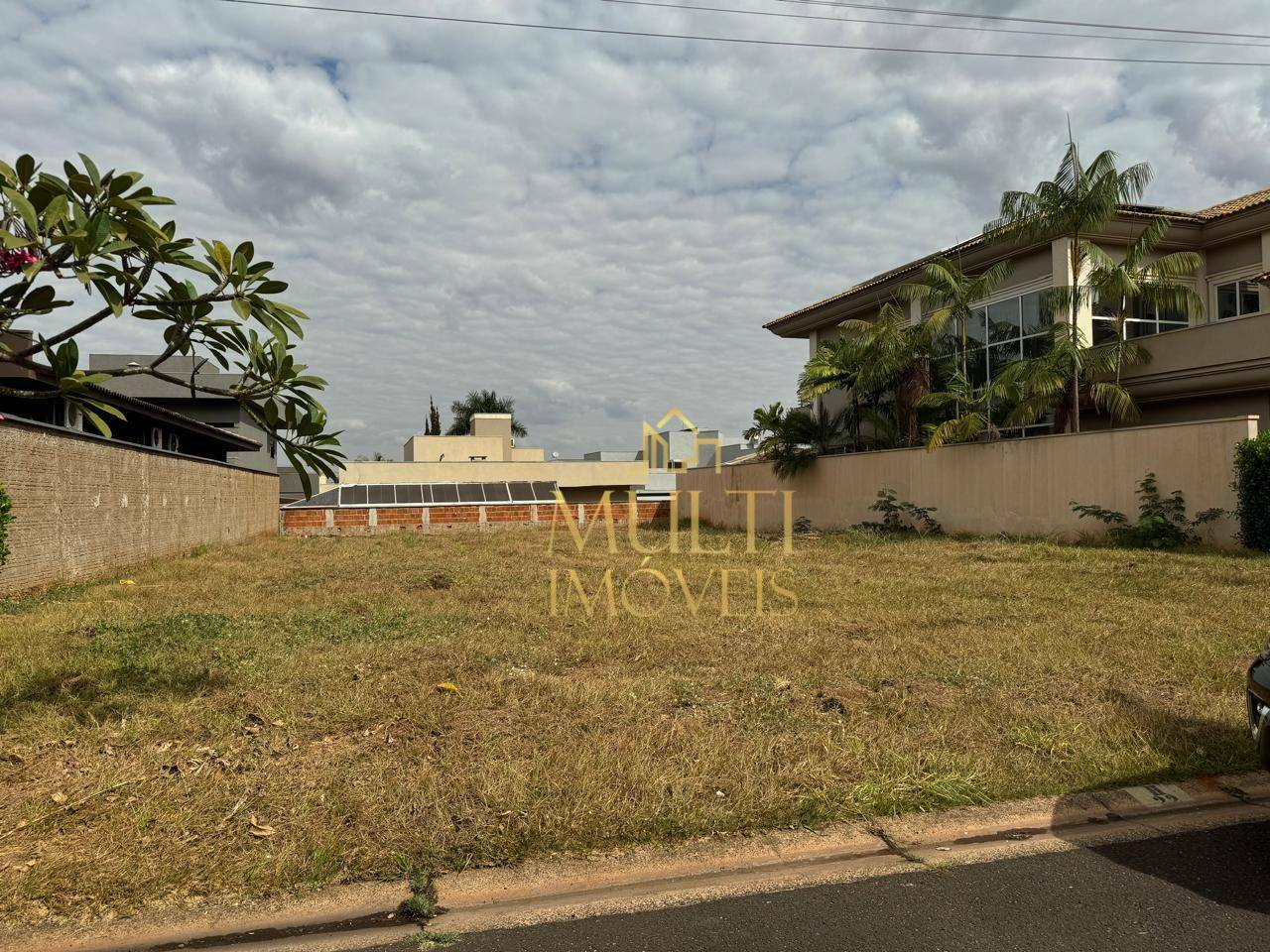 Loteamento e Condomínio à venda, 500M2 - Foto 1