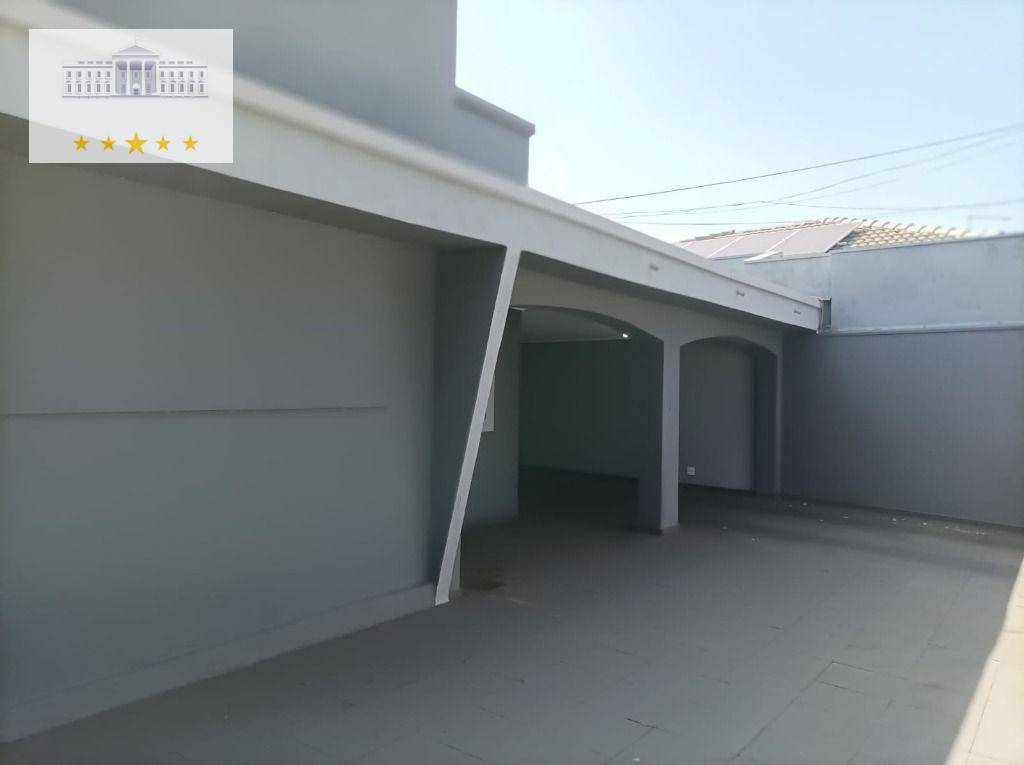 Casa à venda com 3 quartos, 265m² - Foto 4