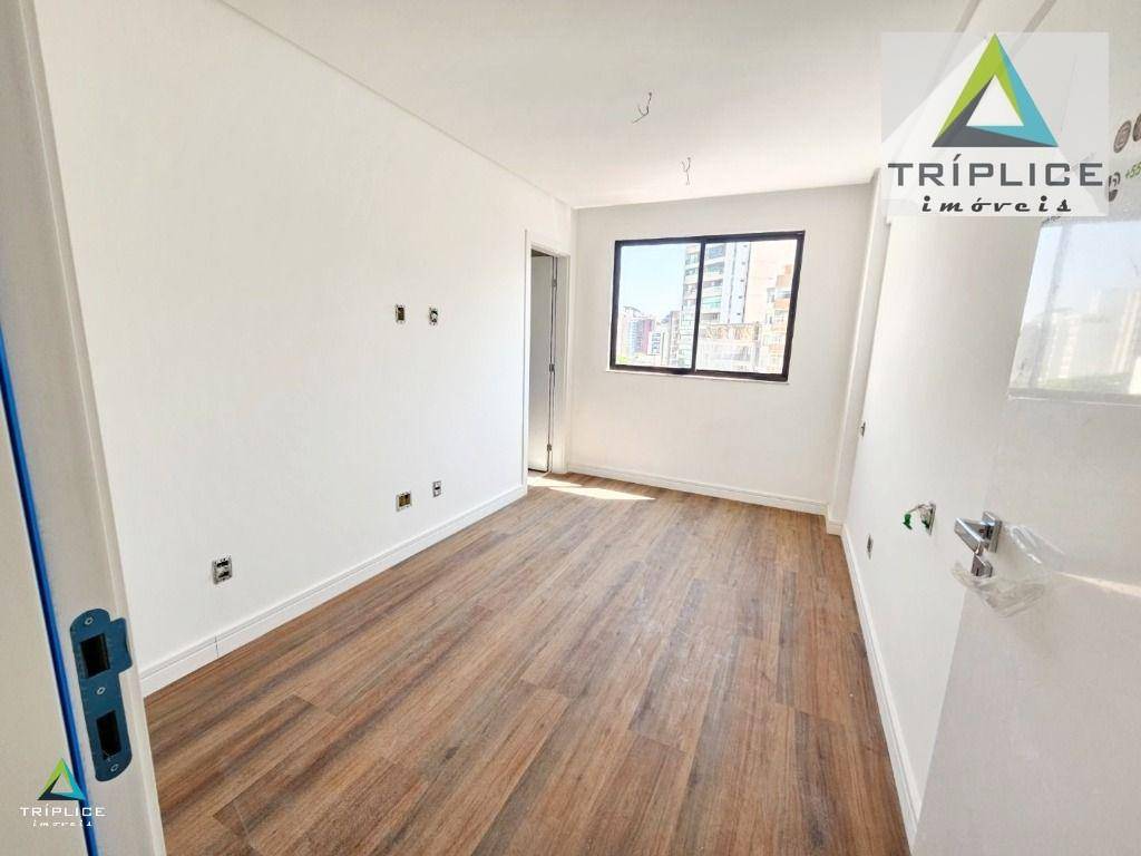 Apartamento à venda com 4 quartos, 170m² - Foto 26