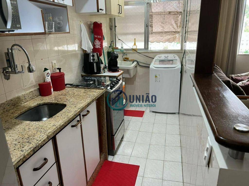 Apartamento à venda com 1 quarto, 50m² - Foto 9