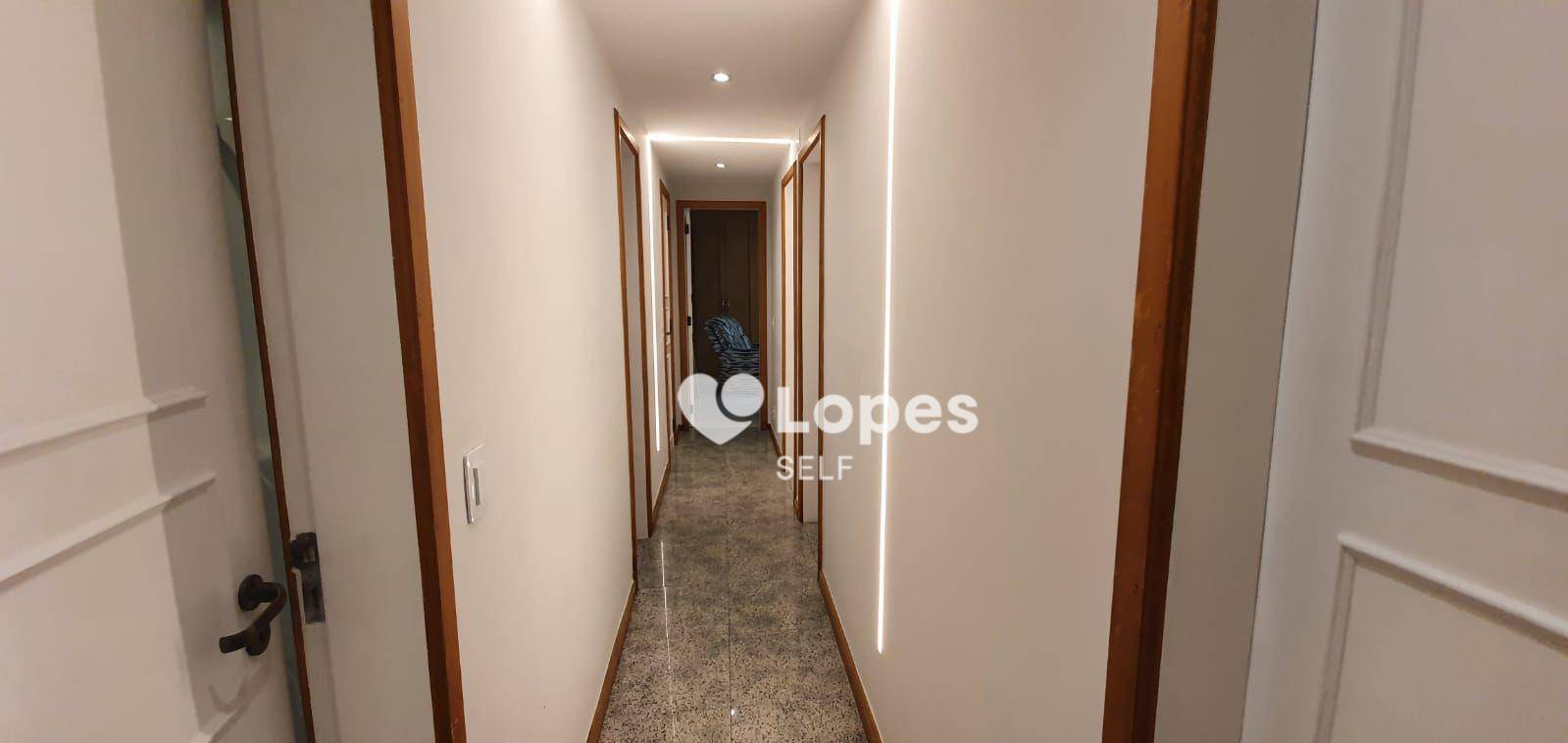 Apartamento à venda com 4 quartos, 220m² - Foto 7