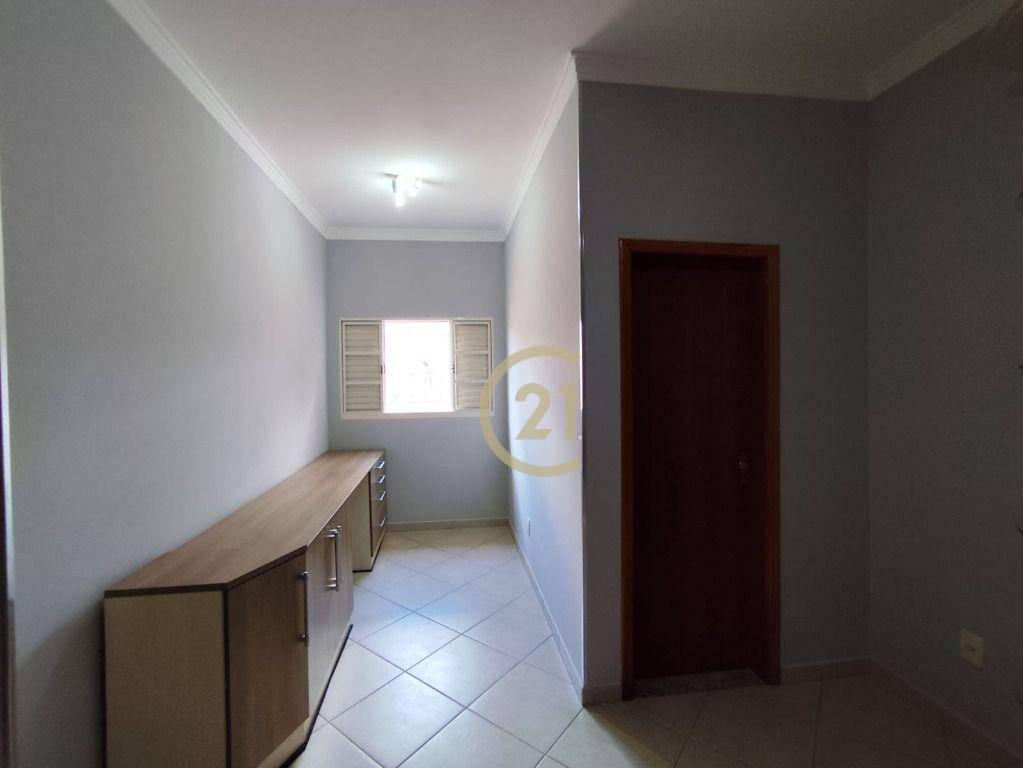 Casa para alugar com 3 quartos, 134m² - Foto 7