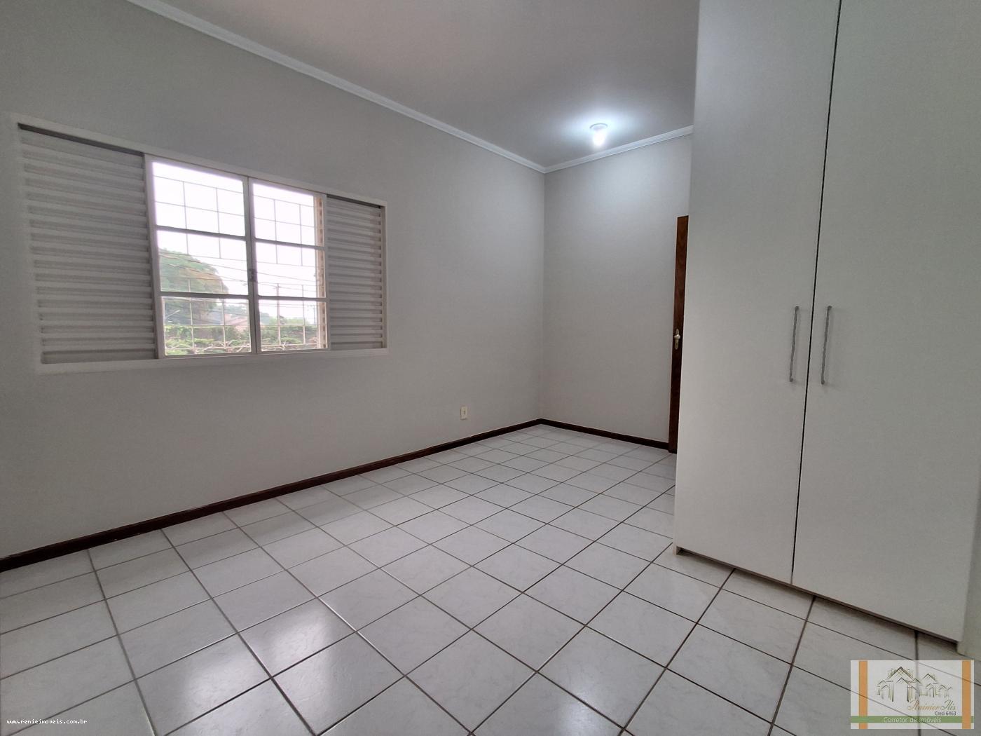 Sobrado à venda com 3 quartos, 156m² - Foto 15