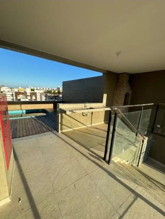 Apartamento à venda com 1 quarto, 44m² - Foto 2