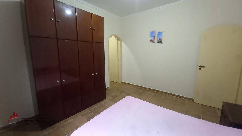 Casa à venda com 2 quartos, 110m² - Foto 12