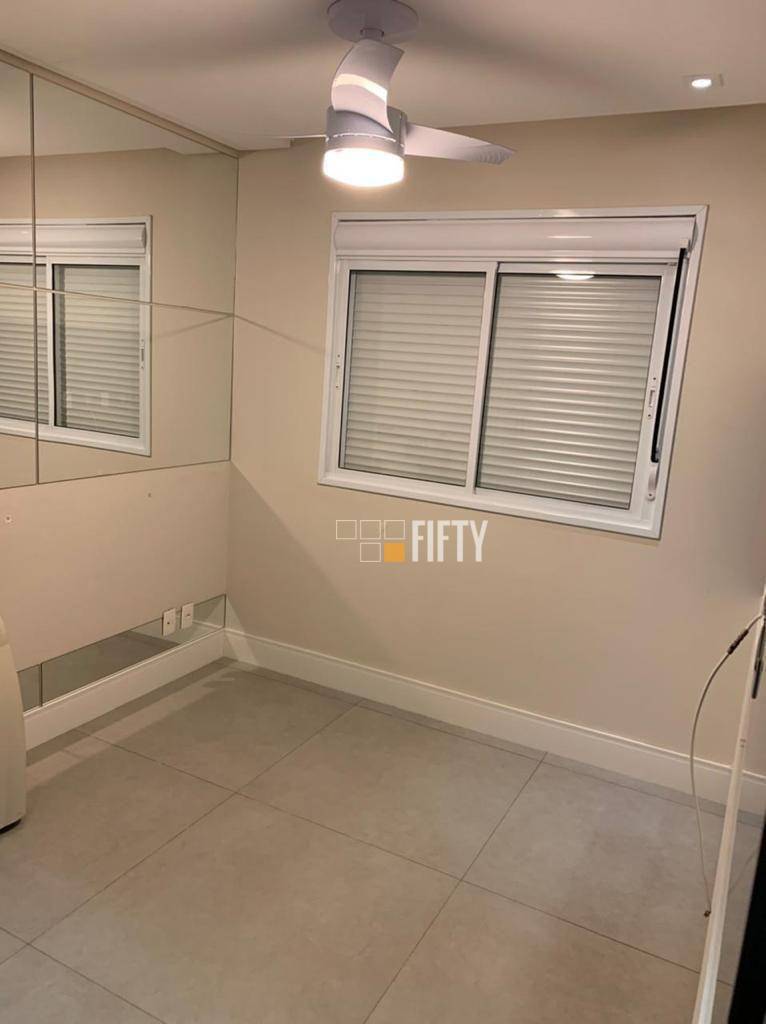 Apartamento à venda com 2 quartos, 79m² - Foto 17