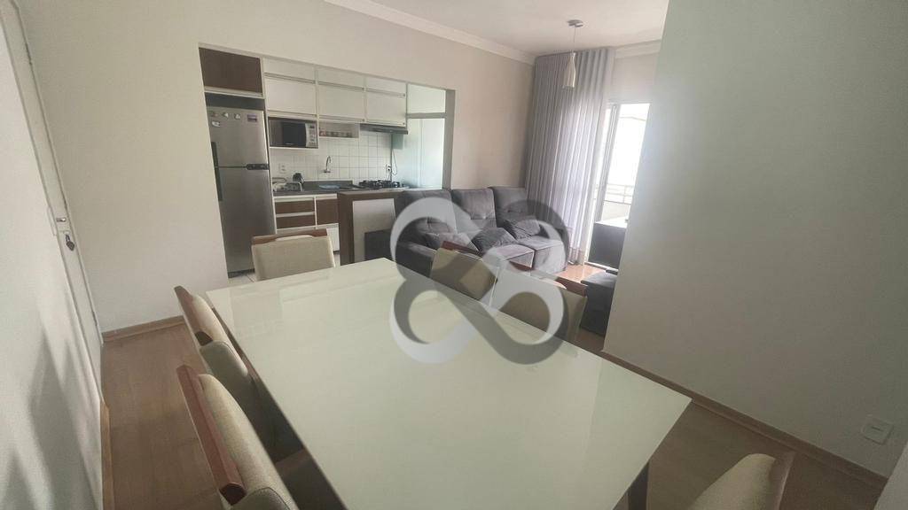 Apartamento à venda com 3 quartos, 70m² - Foto 13