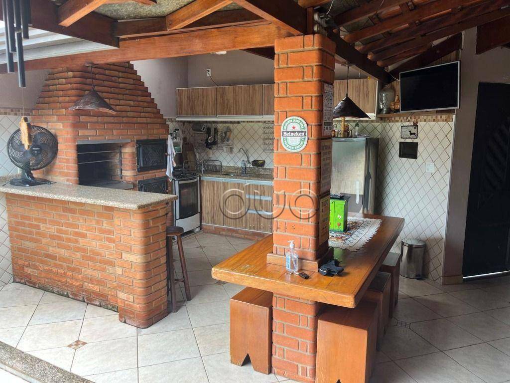 Casa à venda com 4 quartos, 199m² - Foto 17