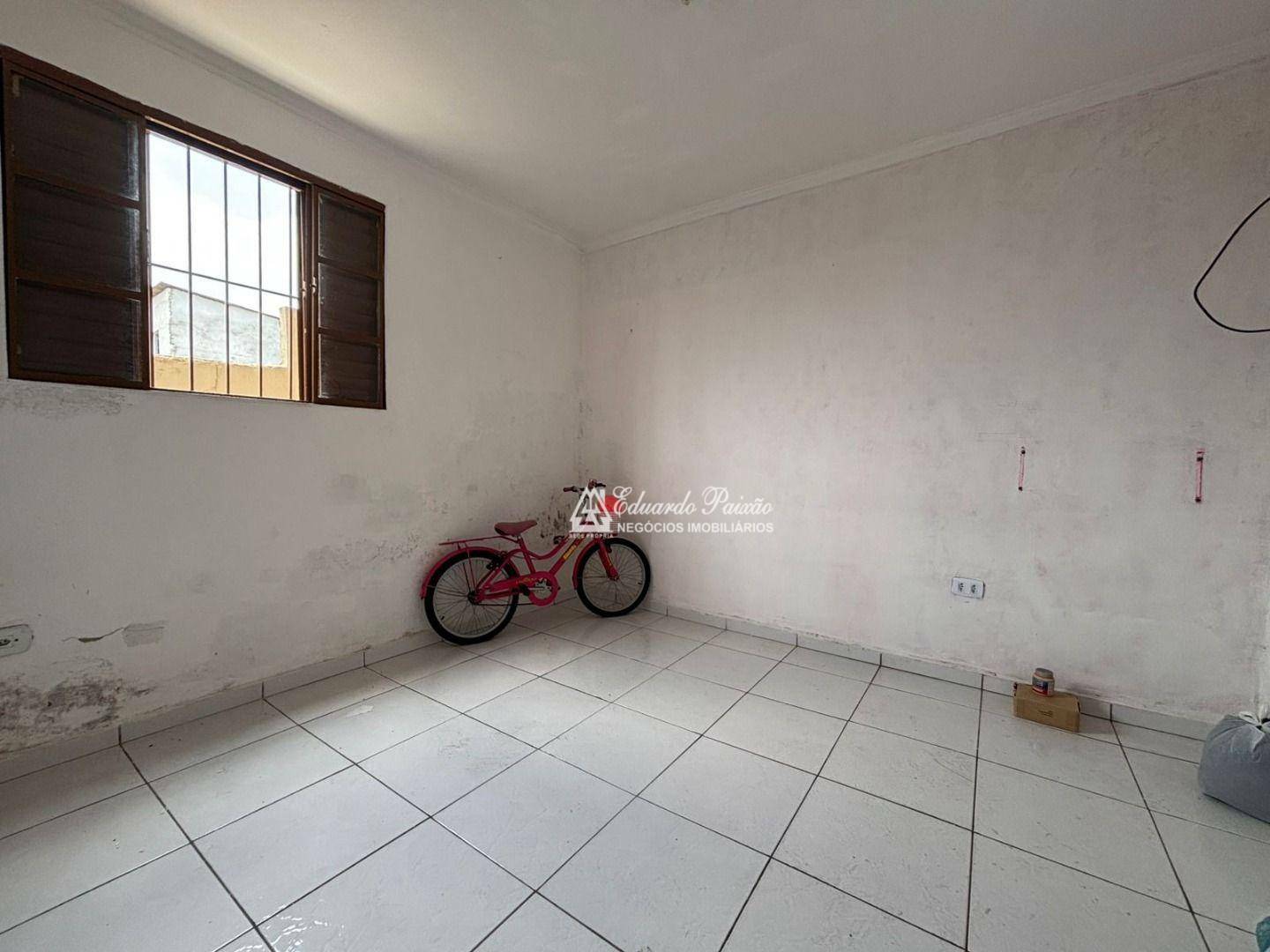 Casa à venda com 2 quartos, 100m² - Foto 17