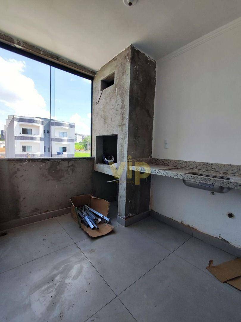 Apartamento à venda com 2 quartos, 71m² - Foto 4