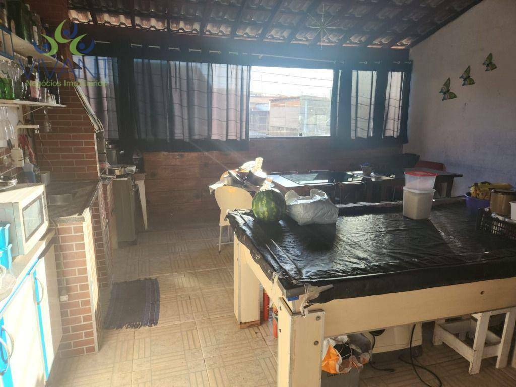 Sobrado à venda com 3 quartos, 300M2 - Foto 14