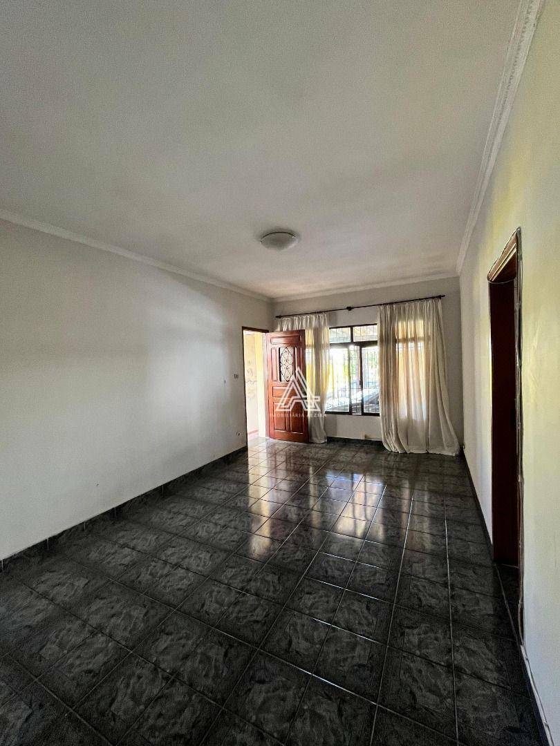 Casa à venda com 2 quartos, 139m² - Foto 15