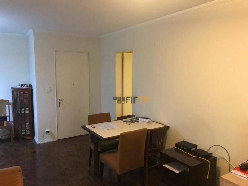 Apartamento à venda com 2 quartos, 80m² - Foto 11