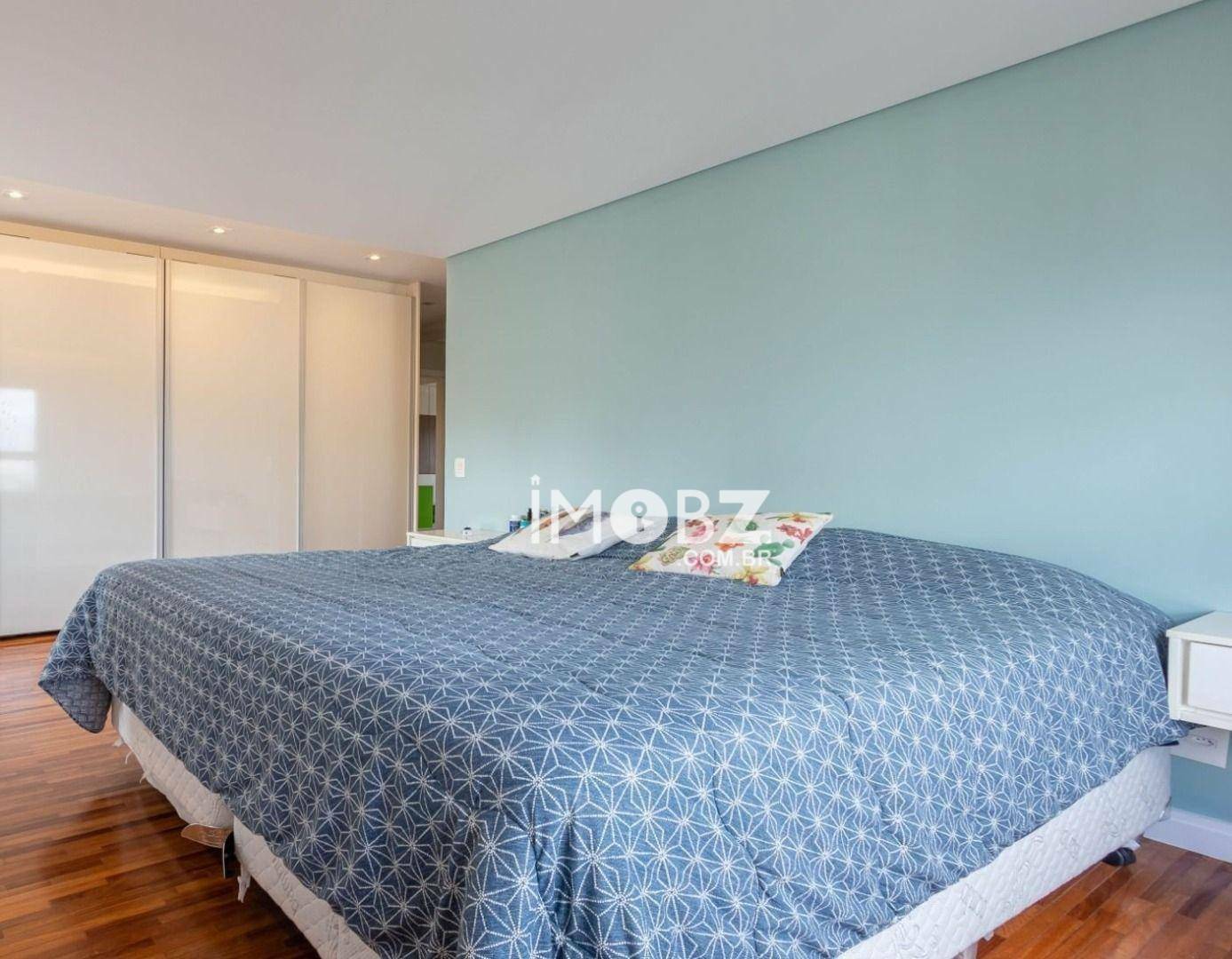 Apartamento à venda com 4 quartos, 223m² - Foto 10