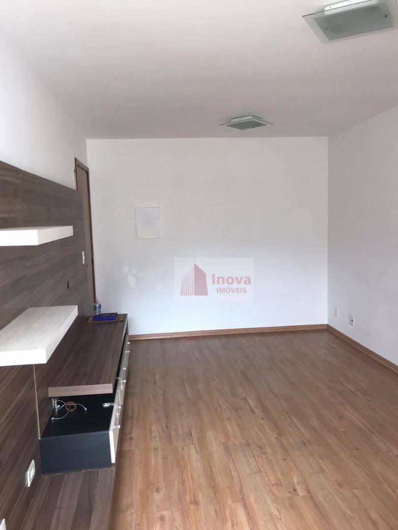 Apartamento à venda com 3 quartos, 95m² - Foto 5