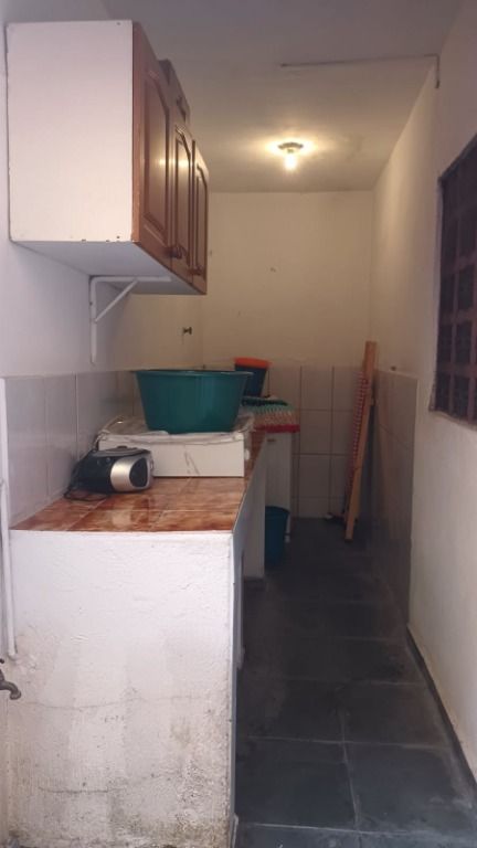 Sobrado à venda com 2 quartos, 190m² - Foto 9