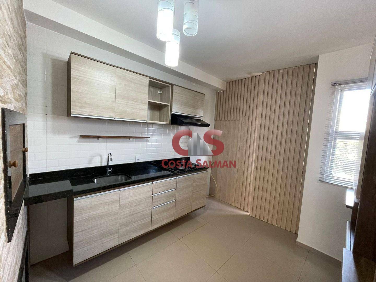 Apartamento para alugar com 2 quartos, 70m² - Foto 4