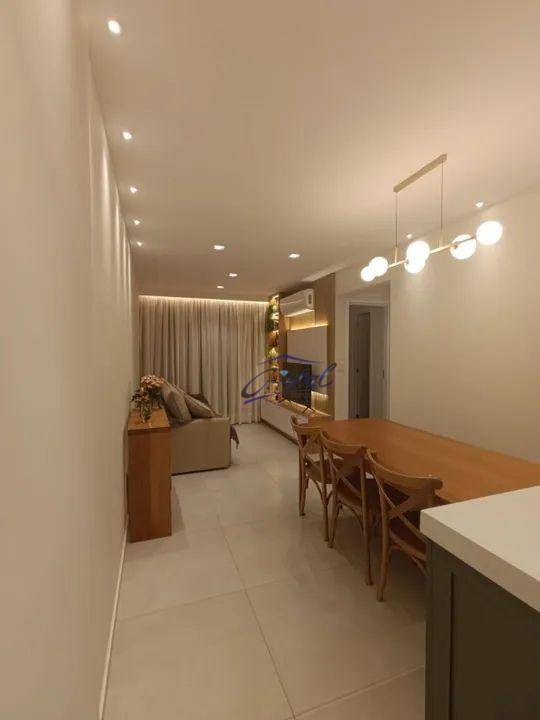 Apartamento à venda com 2 quartos, 74m² - Foto 3