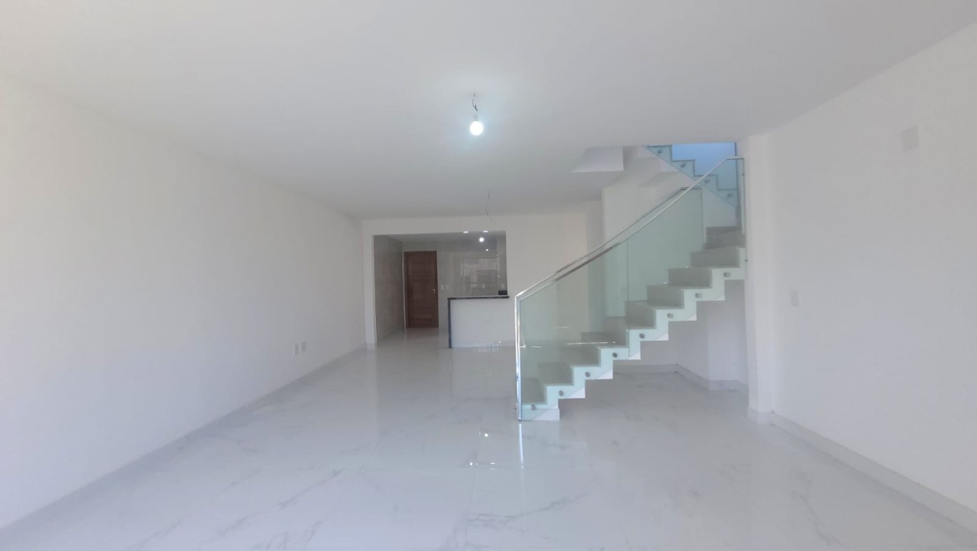 Casa de Condomínio à venda com 4 quartos, 245m² - Foto 7